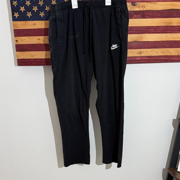 Nike Women's Black Sweat Pants - Picture 1 of 6